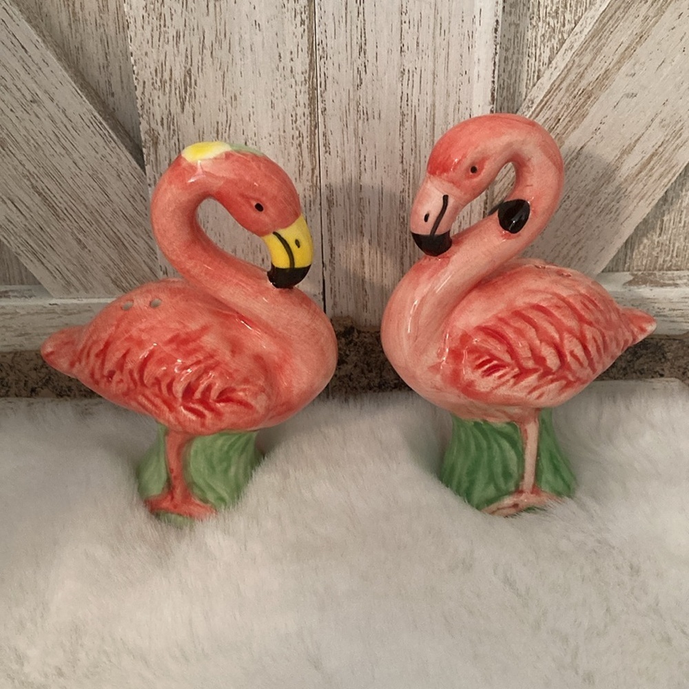 Hobby Lobby 2019 Flamingo Shakers